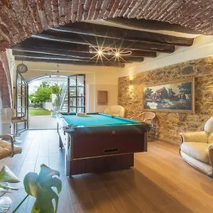 https://large-villa-with-large-garden.catalonia-hotels.com