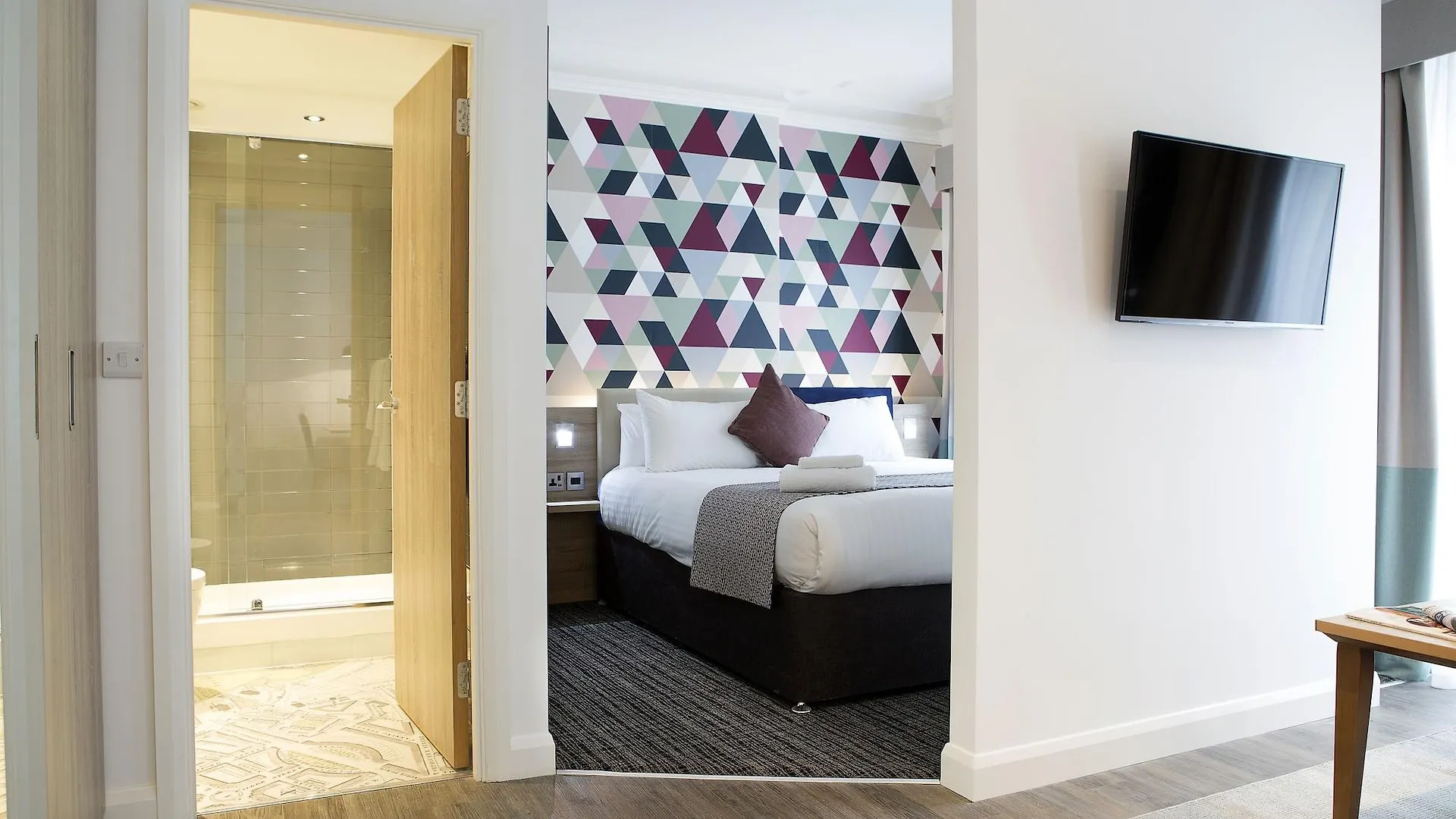 Cityroomz Edinburgh