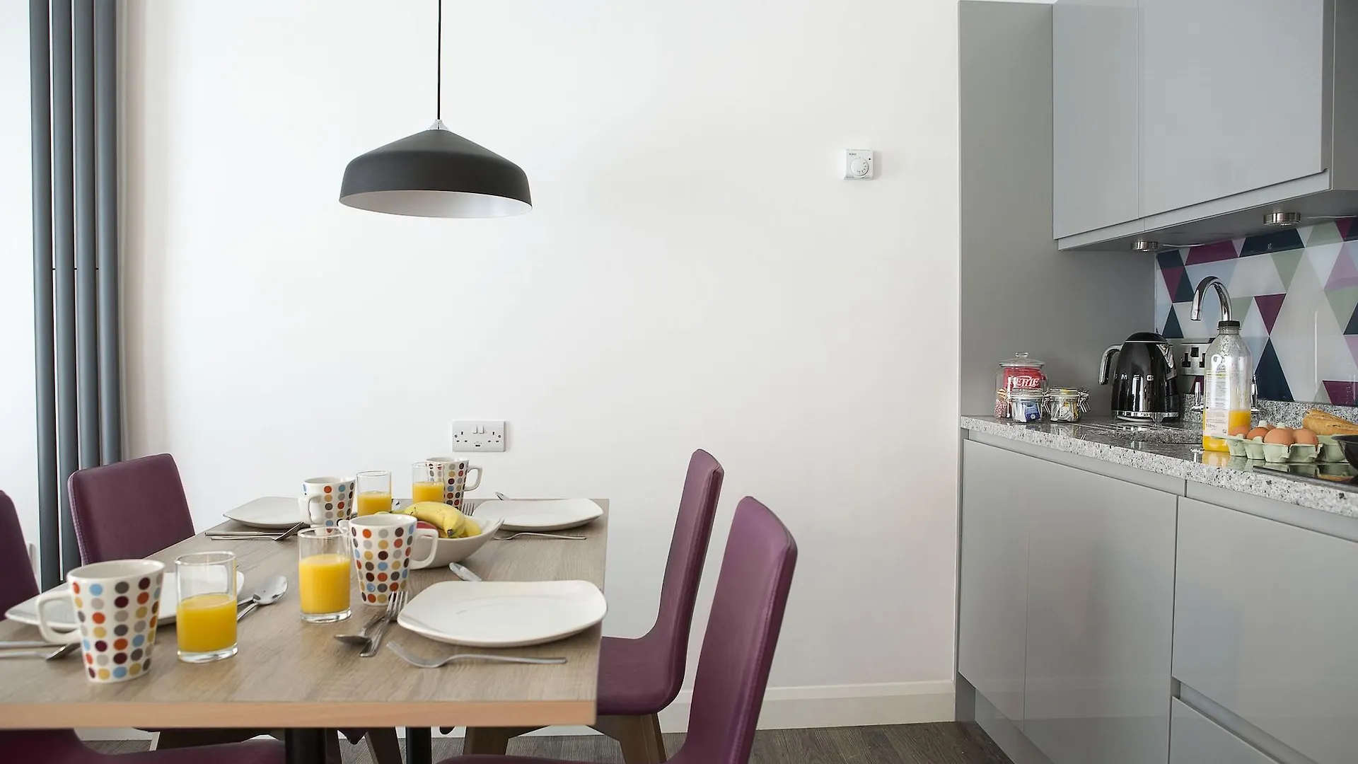 Cityroomz Edinburgh 3*,  Birleşik Krallık